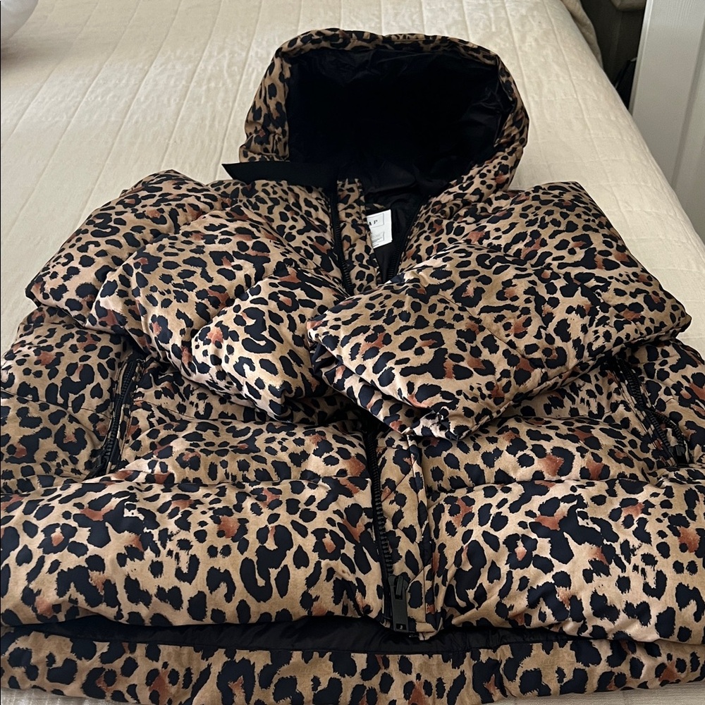 Gap Leopard Print Puffer Jacket - image 6